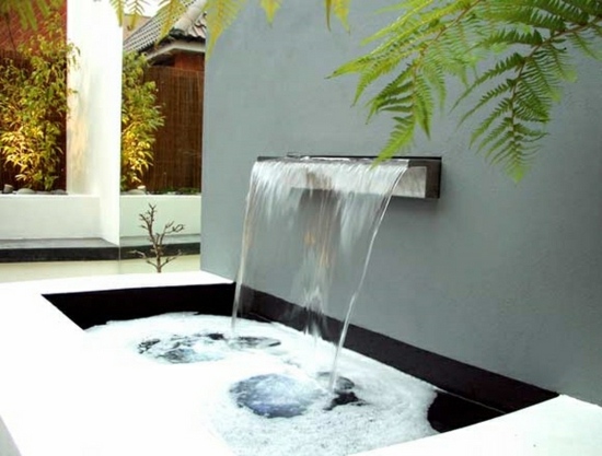 ultra modern water garden