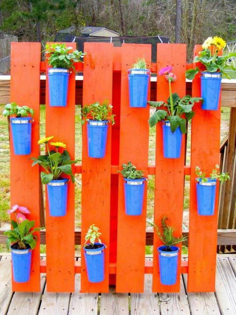 recycle pallets idea recycle garden deco flowers