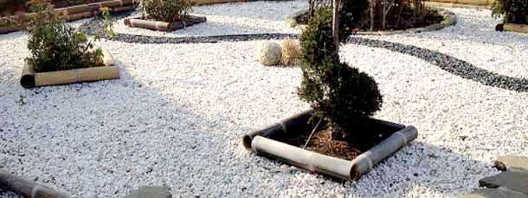 Zen-garden gravel-ideas-model-garden-with-wheels
