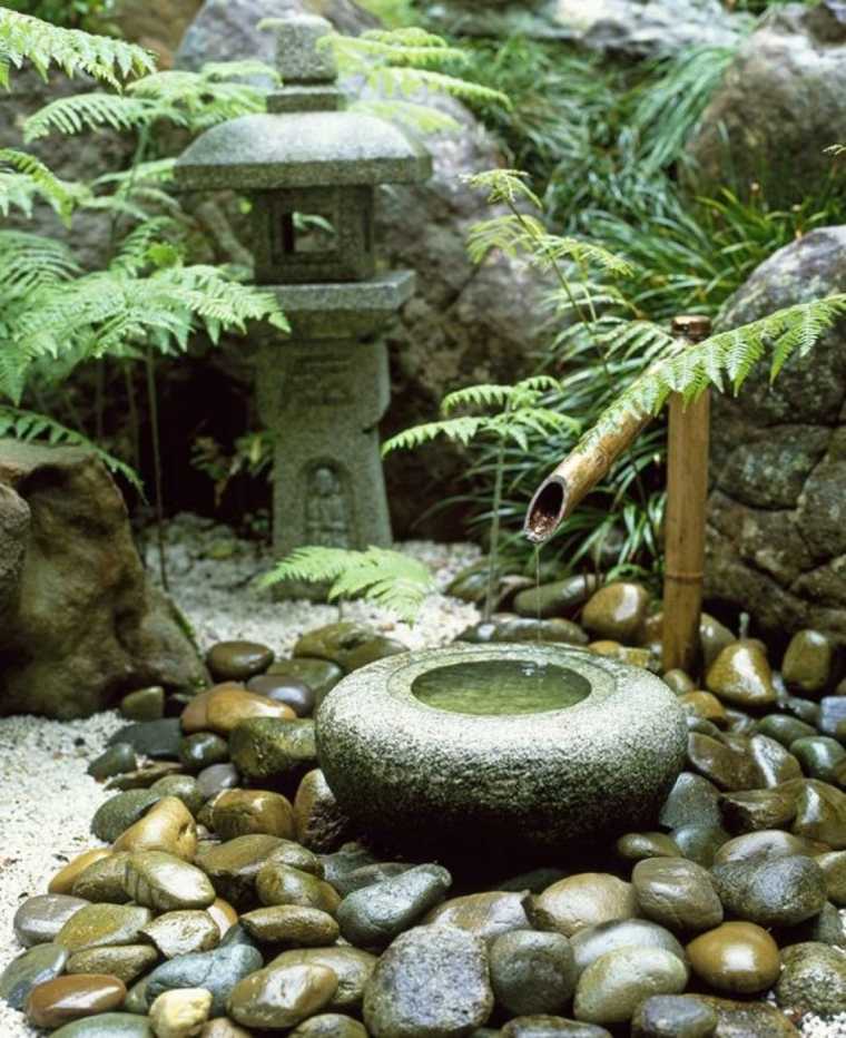 Japanese garden fountains'eau zen