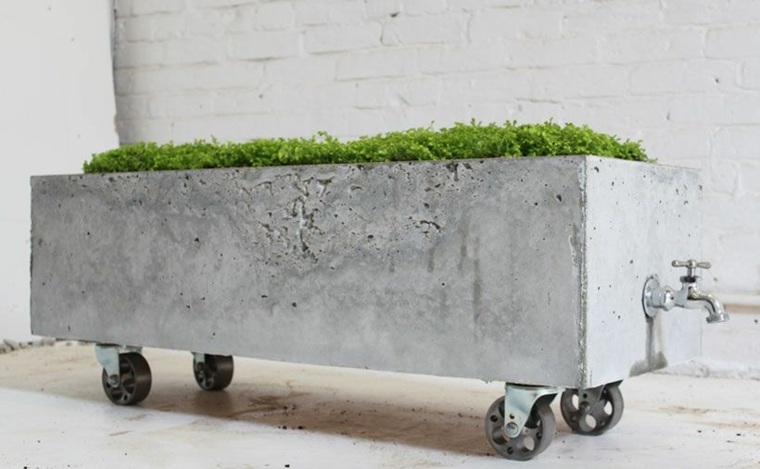 DIY homemade concrete planter