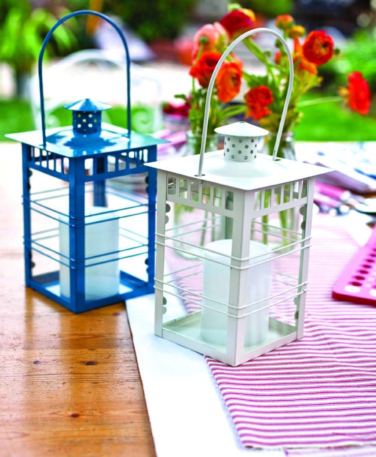 lantern garden deco outdoor table