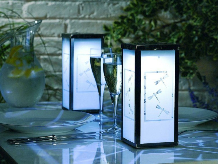 modern design garden lantern