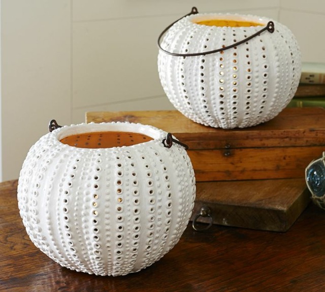 round white lanterns