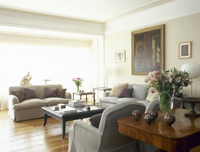 the gray-style beige living room