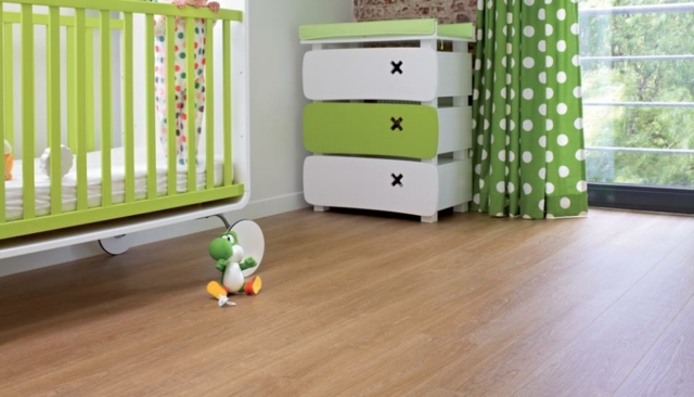 lino floor imitation wood child room