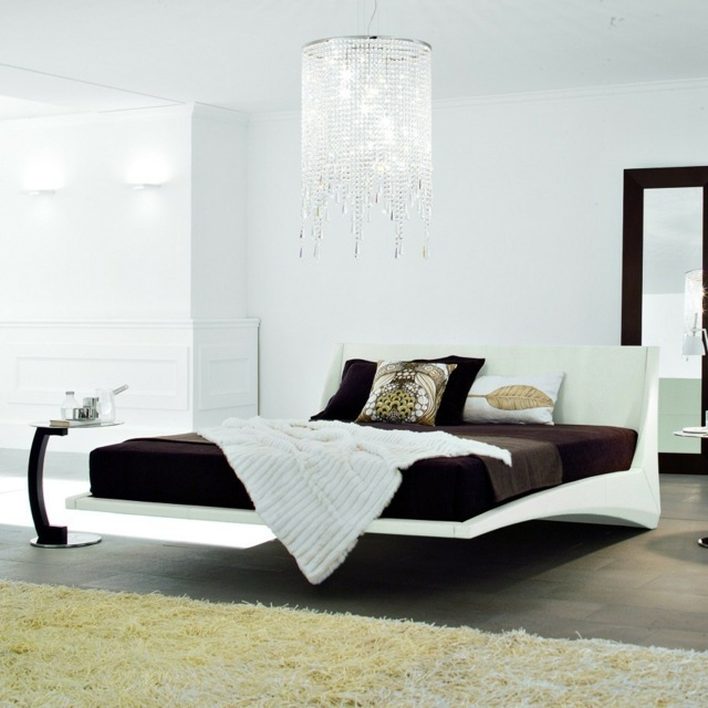 Bucatelli design bed