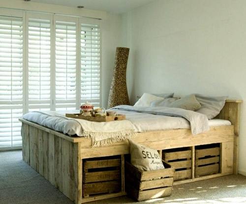 practical bed DIY crates wooden pallets