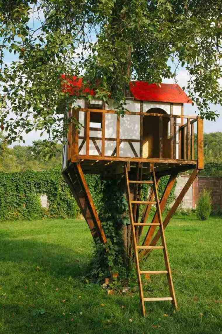 house-in-the-trees-child-structure-of-games-Outdoor