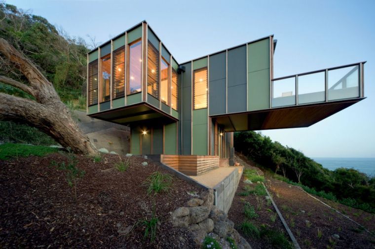 house-modern architect-terrace-balcony-suspended