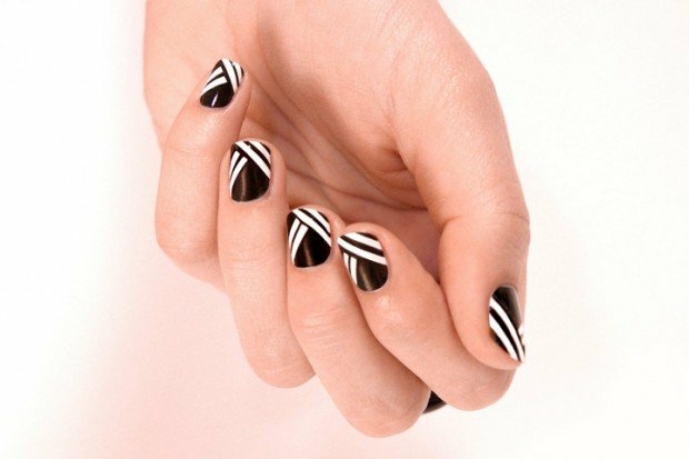 black manicure white lines