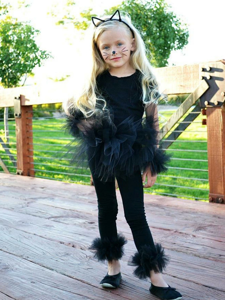 Halloween child cat makeup