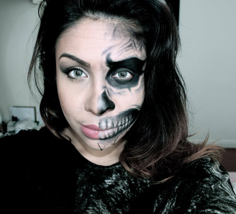 black skeleton makeup white half face zombie woman