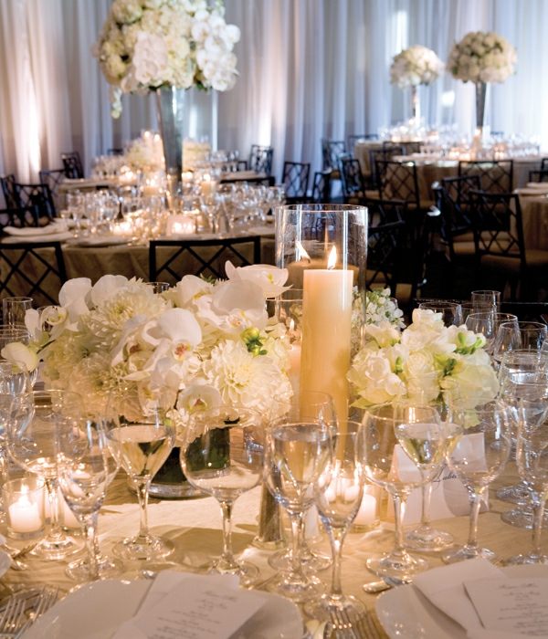 wedding decor white flowers candle idea