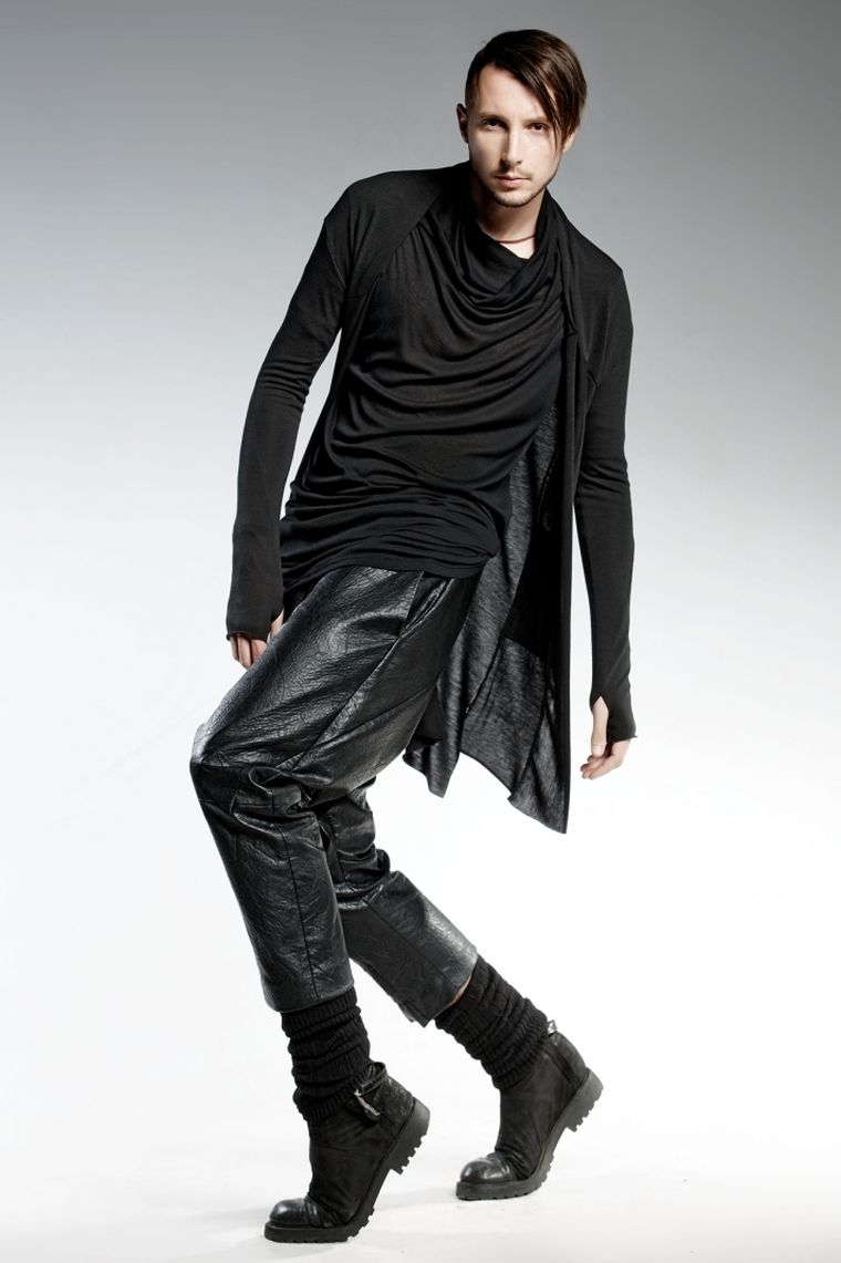 pendari brand clothing bulagaria black trendy man outfit