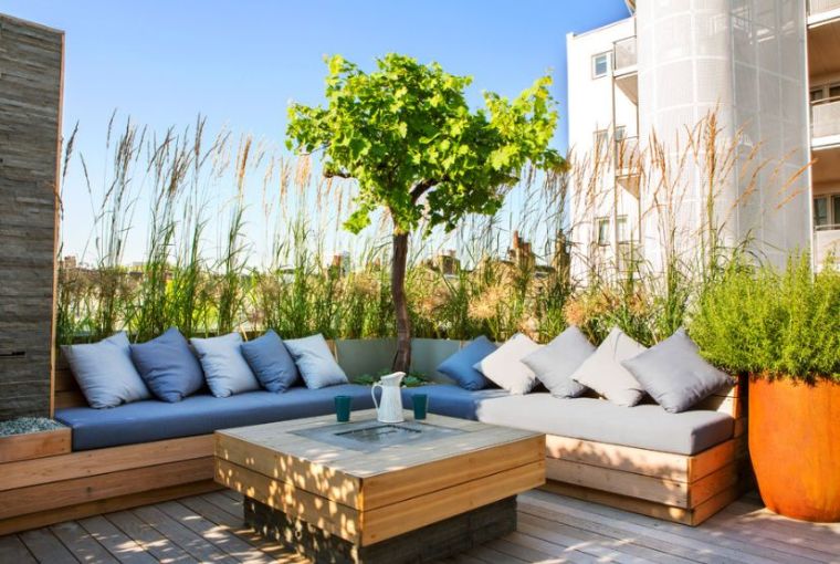 furniture in pallet idea deco terrace DIY canape d'angle bois