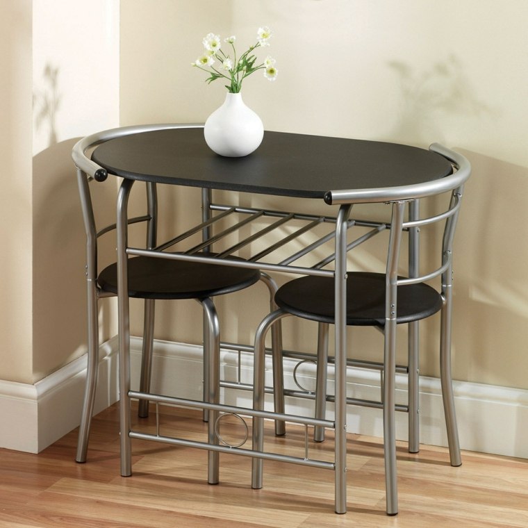 Møbler plassbesparende bord to stoler