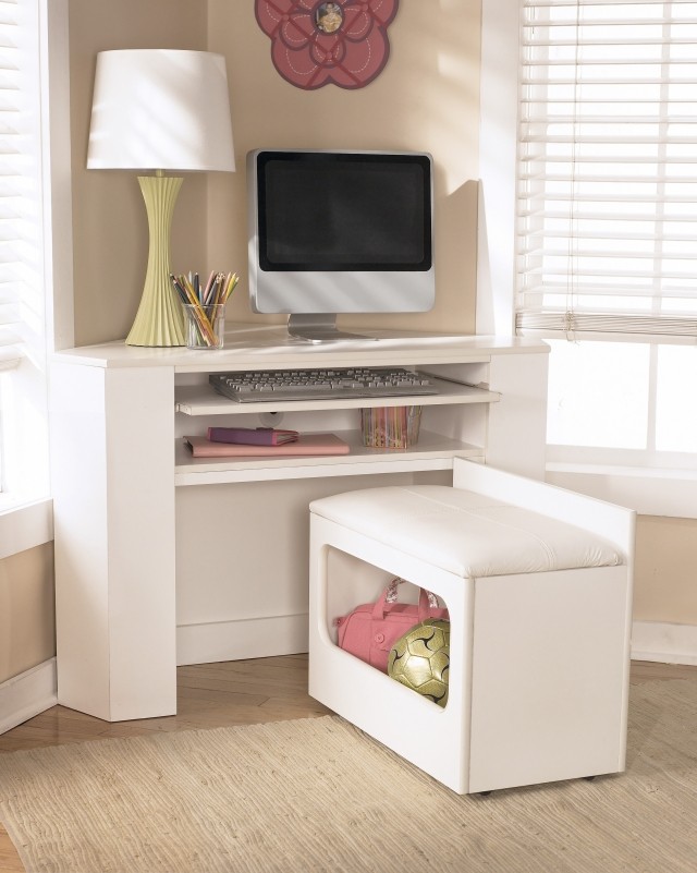 furniture-computer-modern-white-elegant-table-lamp-stool-storage computer furniture