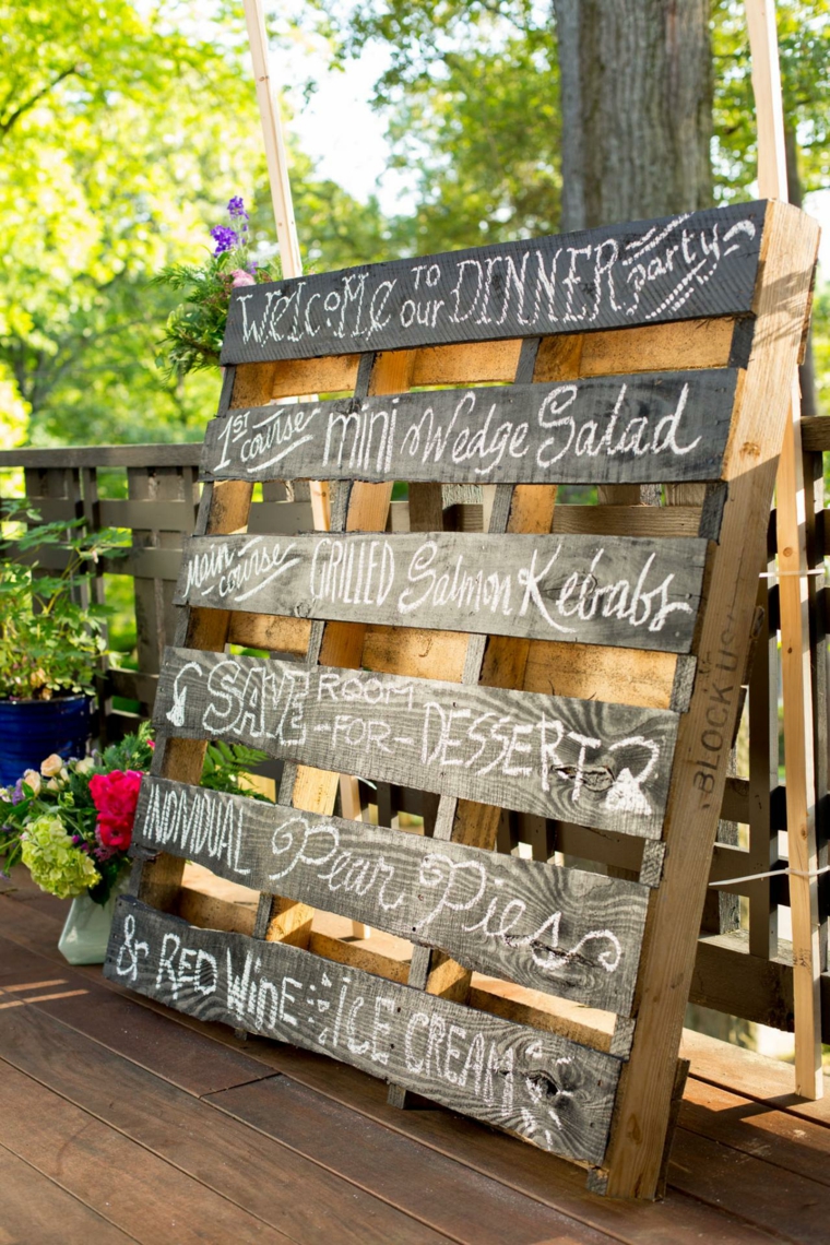 furniture pallet-wood-table-black-slate-deco-outside