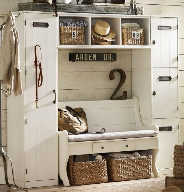 furniture-storage-entrance-white-style-vintage