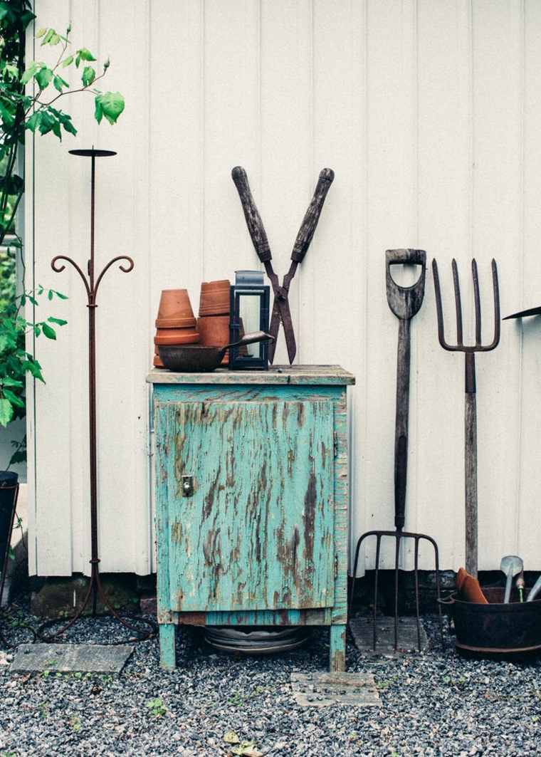 furniture-storage-instruments-gardening-outside