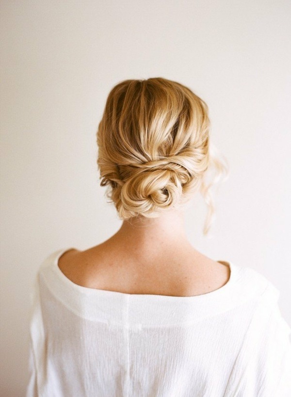 modern wedding bun pattern