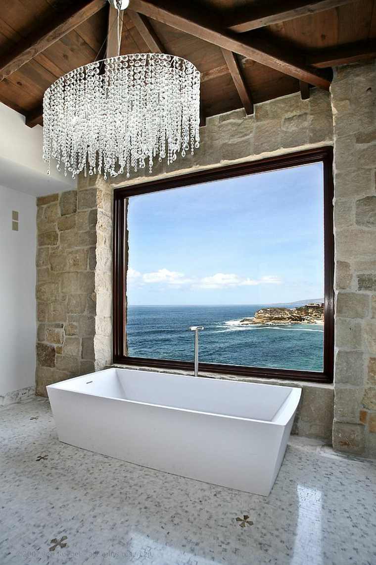 wall-stone bath-tub