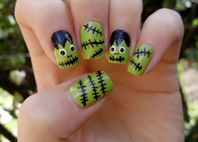 Nail art halloween original-frankensteil-zeleno-črna