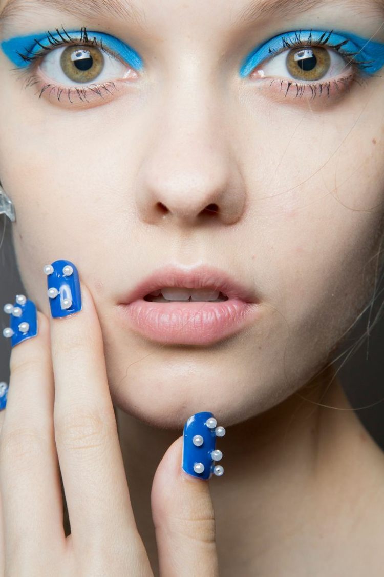 nail art nails ornate pearls