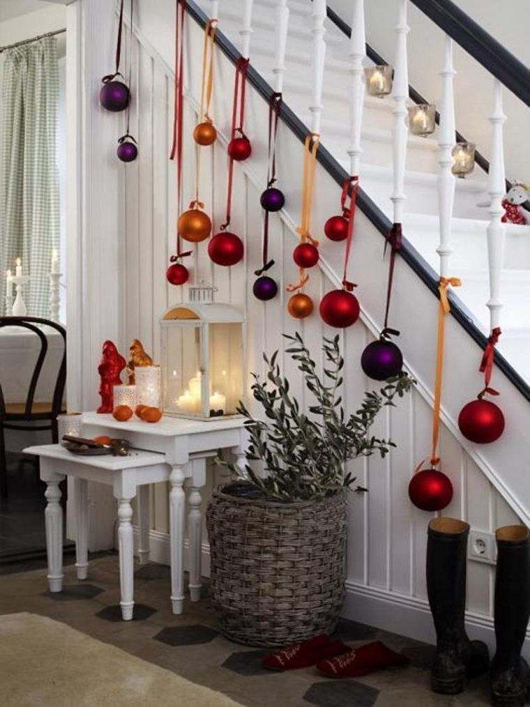 christmas deco staircase diy balls suspensions