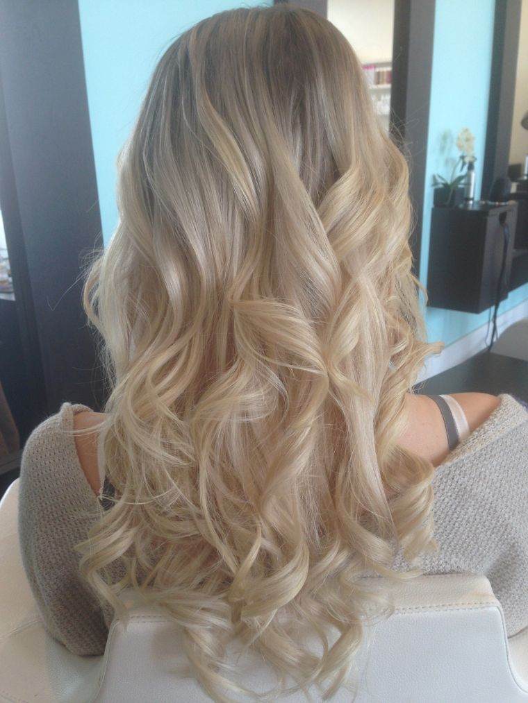 dark-blonde-hair-wavy long