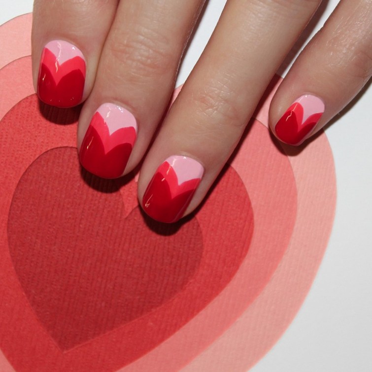 decorated nails Valentine's day heart