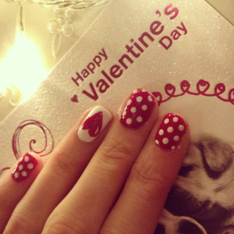 modern decorated nails Valentine's Day