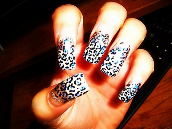 leopard pattern nails