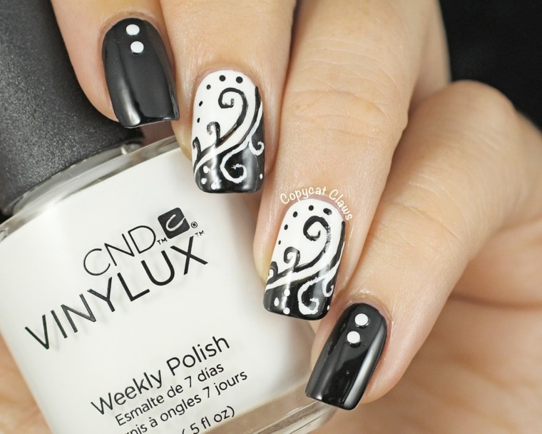 drawing nails black and white shapes decoration