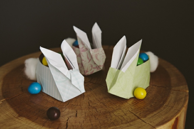 Velikonočni okras originalni papir brico origami kunec