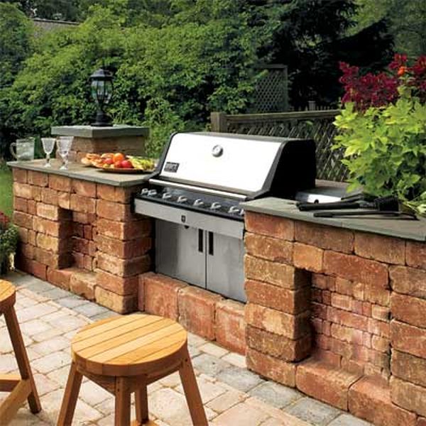 patio outdoor kitchen