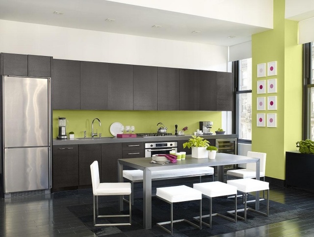 Paint-kitchen-trend-color-yellow-green