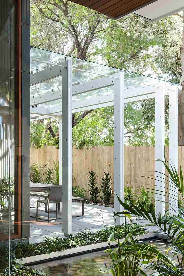 modern pergola aluminum glass