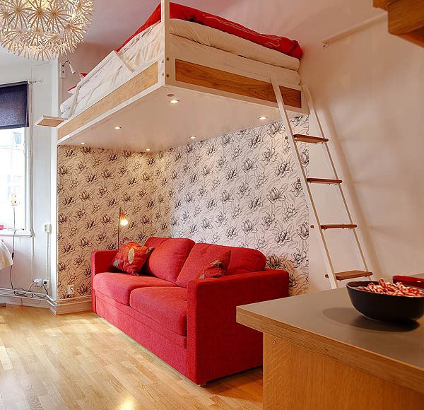 liten leilighet loft seng polstring tre design