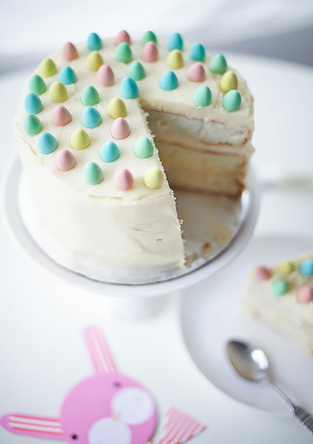 small cake white easter