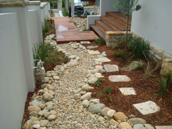 small garden deco stones