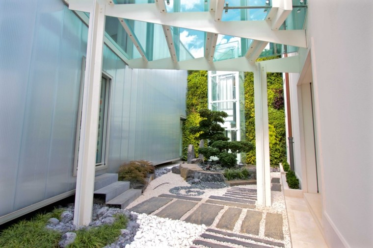 outdoor design suspended garden