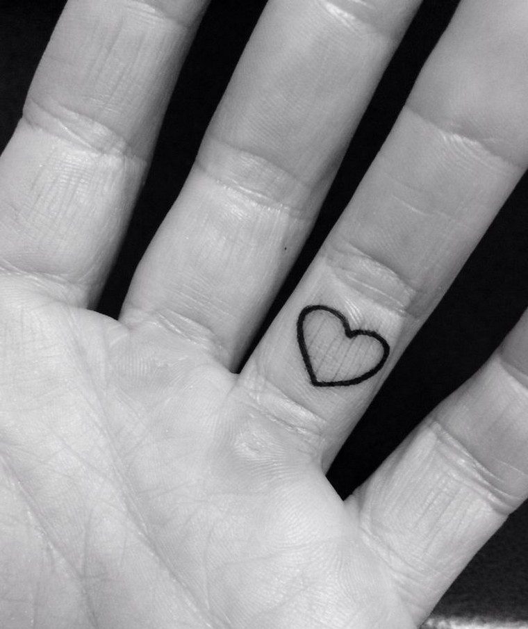 little-finger-tattoo-tattoo-idea