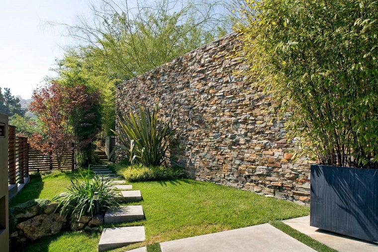 small allees outdoor stone garden