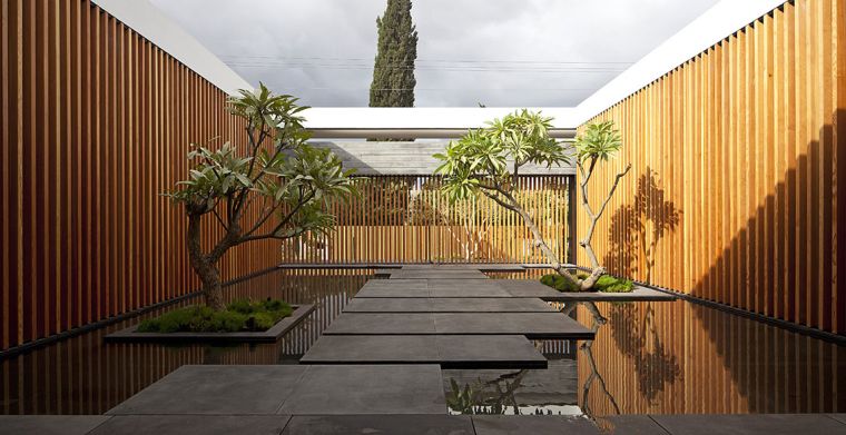 interior courtyard modern design