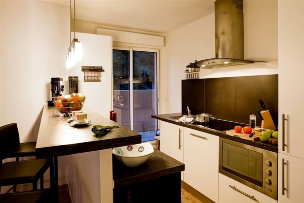 small-kitchen-bar-plan-work-wood-steel-appliances