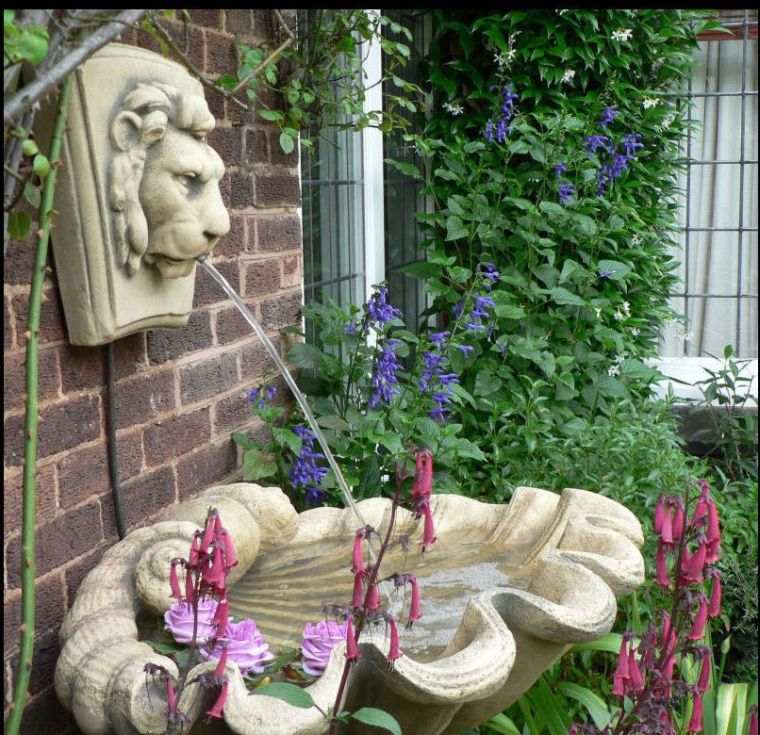 garden deco fountain ideas