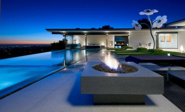 pool deco fireplace