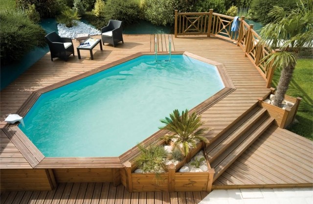 pool-out-ground-wood large terrace-lounge garden-black